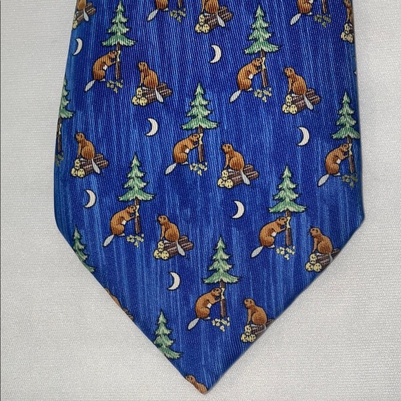Blue Beaver Patterned Men's Hermes Tie - Picture 6 of 6